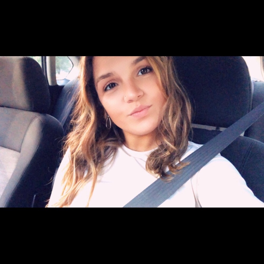 Meet your Posher, Jessica